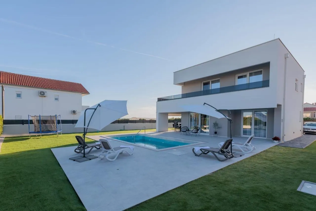 Villa Mara Vrsi