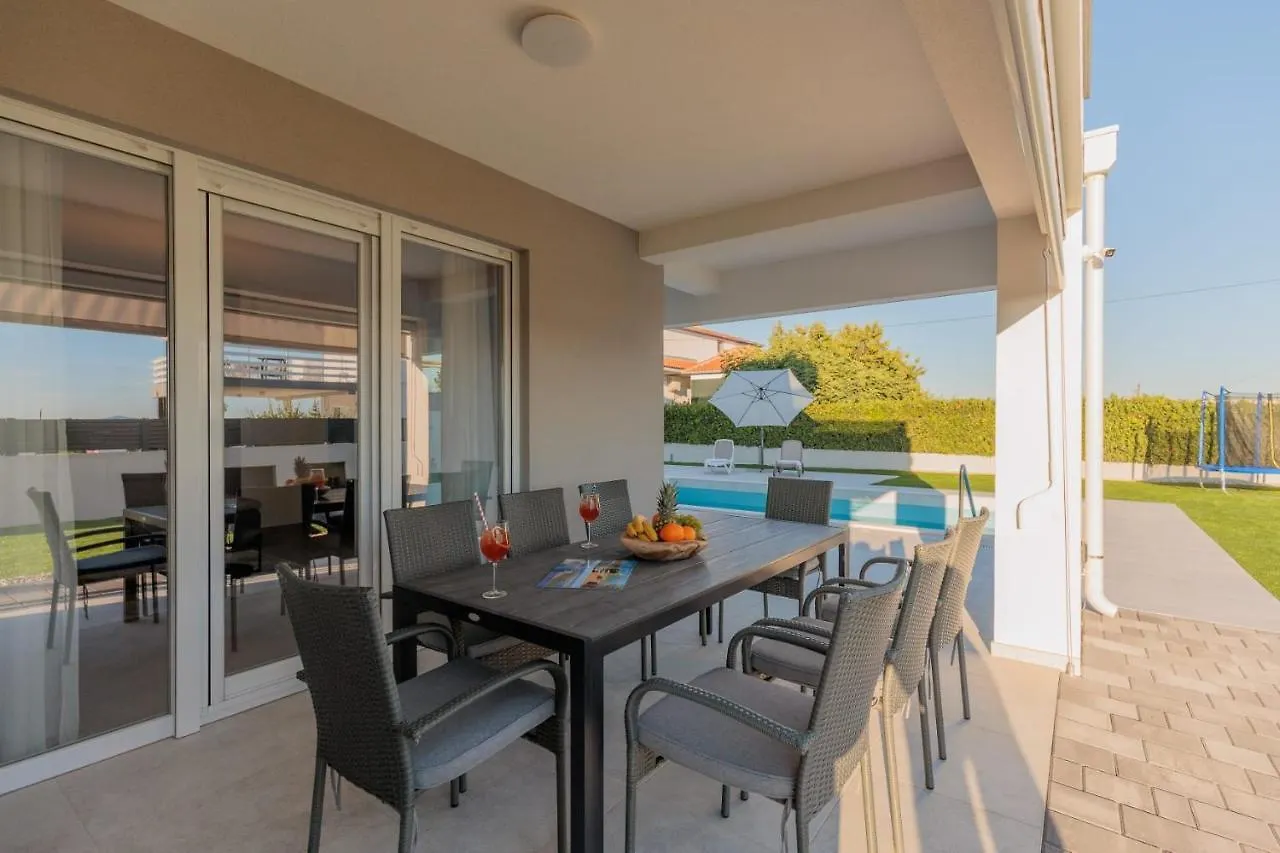 Villa Mara Vrsi Croatia